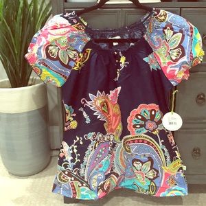 NWT PAISLEY HEALING HANDS SCRUB TOP